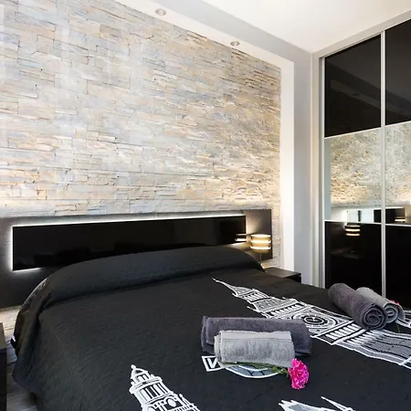 公寓 Orlando La Laguna 阿德耶