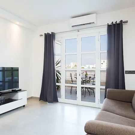 Orlando La Laguna Apartman
